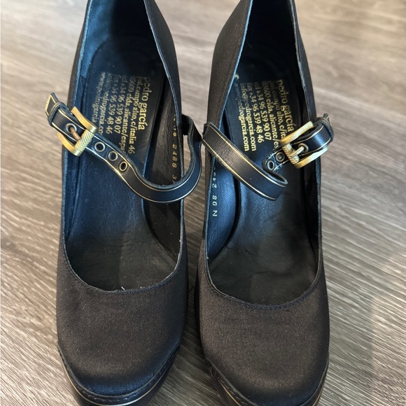 Pedro Garcia Black Heels with Gold Accents - Picture 2 of 7